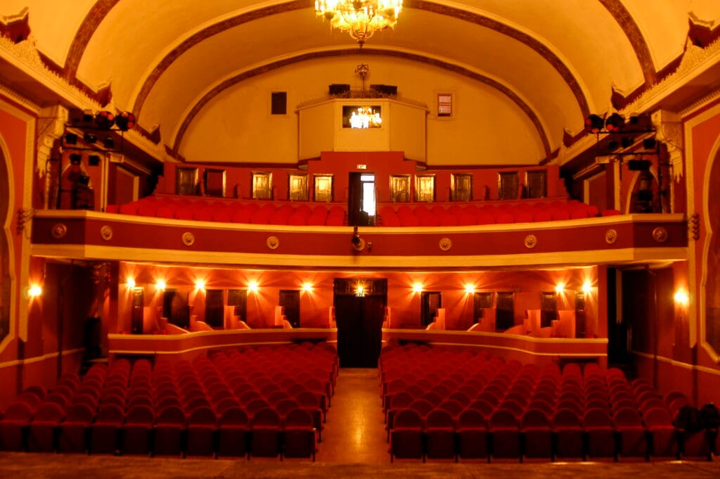İzmir Devlet Opera Ve Balesi